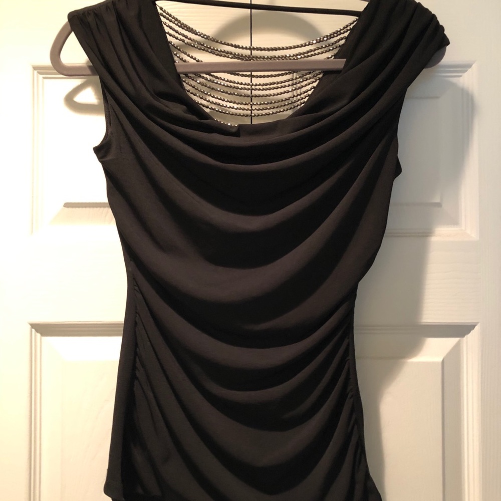 Sleeveless black top